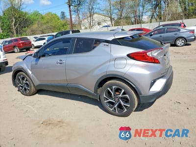 Drugie zdjęcie samochodu z przodu: 2020 TOYOTA C-HR XLE VIN:NMTKHMBX8LR104870 - miniatura
