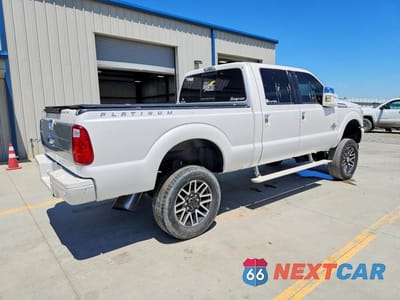 Trzecie zdjęcie samochodu z tyłu: 2015 FORD F250 SUPER DUTY VIN:1FT7W2BT6FEA94185 - miniatura