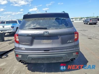 Zdjęcie 6 z 12 samochodu: 2019 HONDA PASSPORT ELITE VIN:5FNYF8H03KB030778 - miniatura