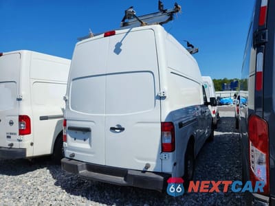 Trzecie zdjęcie samochodu z tyłu: 2021 NISSAN NV 2500 UTILITY / SERVICE VAN VIN:1N6BF0LY7MN808568 - miniatura