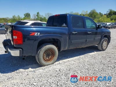 Trzecie zdjęcie samochodu z tyłu: 2007 CHEVROLET SILVERADO K1500 CREW CAB VIN:3GCEK13357G549159 - miniatura