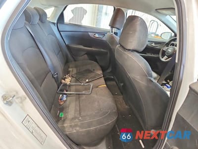 Zdjęcie 10 z 12 samochodu: 2020 KIA FORTE LXS VIN:3KPF24AD9LE153582 - miniatura