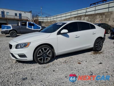 2017 VOLVO S60 YV126MFL0H2434512 - główne zdjęcie licytacji z USA - miniatura