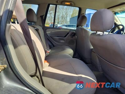 Zdjęcie 10 z 11 samochodu: 2004 JEEP GRAND CHEROKEE LAREDO VIN:1J4GX48S24C312035 - miniatura