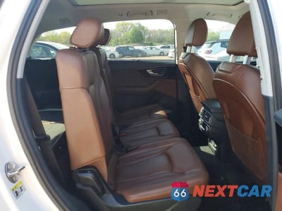 Zdjęcie 11 z 13 samochodu: 2018 AUDI Q7 PRESTIGE VIN:WA1VAAF7XJD027823 - miniatura