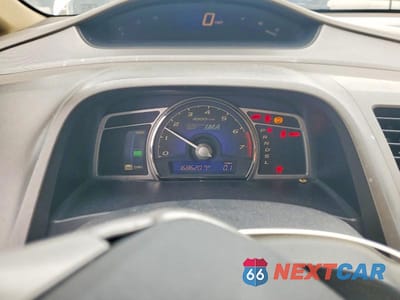 Zdjęcie 9 z 12 samochodu: 2006 HONDA CIVIC HYBRID VIN:JHMFA36226S016052 - miniatura