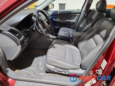 Zdjęcie 7 z 12 samochodu: 2006 HONDA ACCORD EX VIN:1HGCM66556A025312 - miniatura