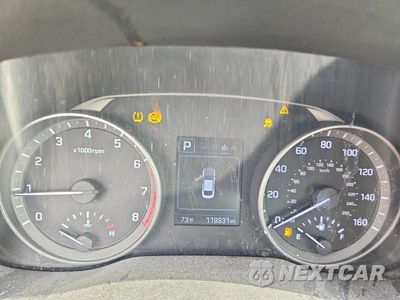 Zdjęcie 9 z 12 samochodu: 2018 HYUNDAI ELANTRA SEL VIN:KMHD84LF2JU537329 - miniatura