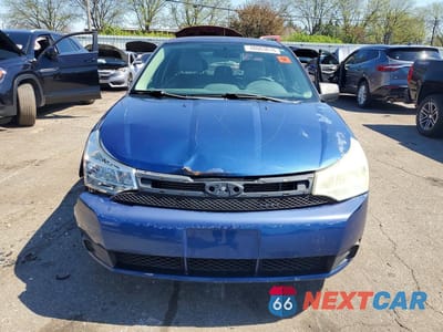 Piąte zdjęcie samochodu w środku: 2009 FORD FOCUS SE VIN:1FAHP35NX9W179880 - miniatura