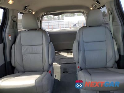 Zdjęcie 10 z 13 samochodu: 2016 TOYOTA SIENNA XLE PREMIUM 7-PASSENGER VIN:5TDDK3DC7GS137039 - miniatura