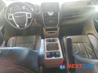 Zdjęcie 8 z 13 samochodu: 2015 CHRYSLER TOWN & COUNTRY TOURING VIN:2C4RC1BG8FR521786 - miniatura