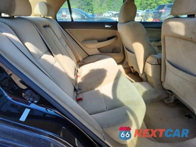 Zdjęcie 10 z 13 samochodu: 2005 HONDA ACCORD LX VIN:1HGCM56495A099428 - miniatura