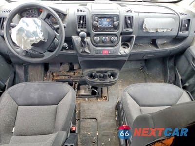 Zdjęcie 8 z 12 samochodu: 2018 RAM PROMASTER 2500 DELIVERY VAN VIN:3C6TRVDG4JE116096 - miniatura