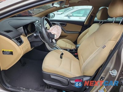 Zdjęcie 7 z 12 samochodu: 2011 HYUNDAI ELANTRA GLS VIN:5NPDH4AE4BH033245 - miniatura