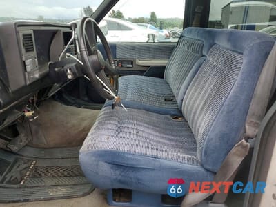 Zdjęcie 7 z 12 samochodu: 1990 GMC SIERRA C1500 VIN:1GTDC14K6LZ552872 - miniatura