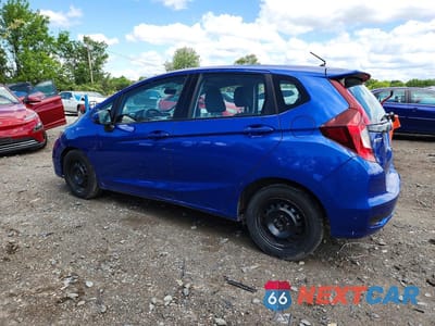 Drugie zdjęcie samochodu z przodu: 2019 HONDA FIT LX VIN:3HGGK5H44KM701641 - miniatura