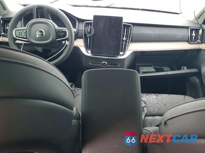 Zdjęcie 8 z 12 samochodu: 2025 VOLVO XC90 PLUS VIN:YV4M12PB1S1361006 - miniatura