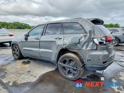 Drugie zdjęcie samochodu z przodu: 2019 JEEP GRAND CHEROKEE LAREDO VIN:1C4RJEAG7KC826696 - miniatura