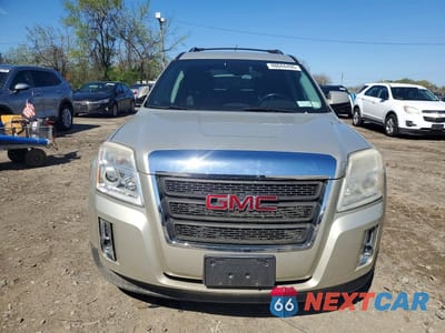Piąte zdjęcie samochodu w środku: 2013 GMC TERRAIN SLE VIN:2GKFLTEK2D6426495 - miniatura