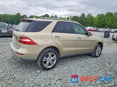 Trzecie zdjęcie samochodu z tyłu: 2013 MERCEDES-BENZ ML 350 BLUETEC VIN:4JGDA2EB4DA200430 - miniatura