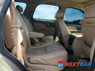 Zdjęcie 10 z 12 samochodu: 2009 CHEVROLET TAHOE K1500 LTZ VIN:1GNFK33089J125036 - miniatura