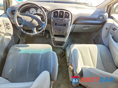 Zdjęcie 8 z 13 samochodu: 2005 DODGE GRAND CARAVAN SXT VIN:2D4GP44L95R290812 - miniatura