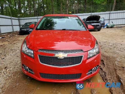 Piąte zdjęcie samochodu w środku: 2013 CHEVROLET CRUZE LT VIN:1G1PC5SB4D7289942 - miniatura