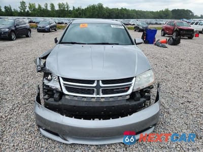 Piąte zdjęcie samochodu w środku: 2013 DODGE AVENGER SXT VIN:1C3CDZCG7DN604107 - miniatura