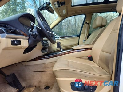 Zdjęcie 7 z 13 samochodu: 2013 BMW X5 XDRIVE35I VIN:5UXZV4C57D0B00191 - miniatura