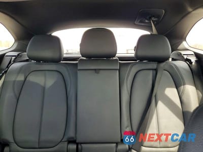 Zdjęcie 10 z 13 samochodu: 2016 BMW X1 XDRIVE28I VIN:WBXHT3C36G5F63784 - miniatura