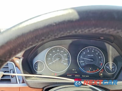 Zdjęcie 9 z 13 samochodu: 2017 BMW 330I VIN:WBA8B9G35HNU54869 - miniatura