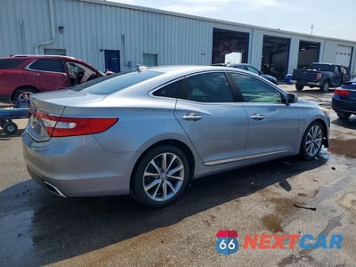 Trzecie zdjęcie samochodu z tyłu: 2016 HYUNDAI AZERA BASE VIN:KMHFG4JG3GA561818 - miniatura