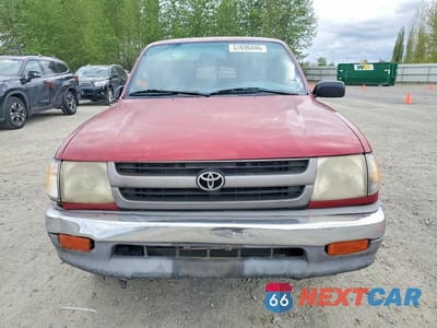 Piąte zdjęcie samochodu w środku: 1998 TOYOTA TACOMA XTRACAB VIN:4TAVL52N2WZ031415 - miniatura