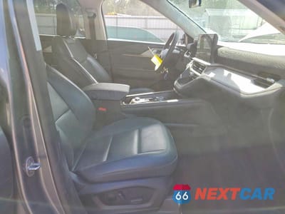 Zdjęcie 7 z 14 samochodu: 2025 FORD EXPLORER ACTIVE VIN:1FMUK7DH4SGB12293 - miniatura