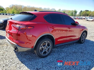 Trzecie zdjęcie samochodu z tyłu: 2022 ALFA ROMEO STELVIO TI VIN:ZASPAKBN7N7D47332 - miniatura
