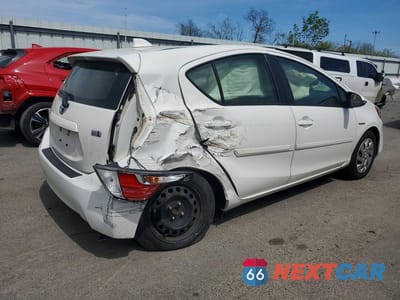 Trzecie zdjęcie samochodu z tyłu: 2015 TOYOTA PRIUS C TWO VIN:JTDKDTB33F1576559 - miniatura