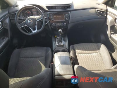 Zdjęcie 8 z 13 samochodu: 2019 NISSAN ROGUE S VIN:5N1AT2MT6KC761480 - miniatura