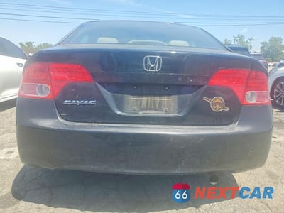 Zdjęcie 6 z 12 samochodu: 2008 HONDA CIVIC LX VIN:2HGFA15588H353077 - miniatura