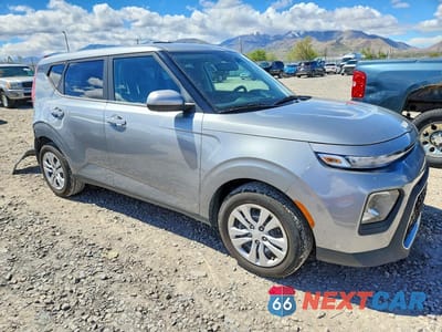 Czwarte zdjęcie samochodu z boku: 2022 KIA SOUL LX VIN:KNDJ23AU8N7836994 - miniatura