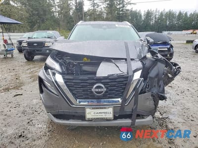 Piąte zdjęcie samochodu w środku: 2023 NISSAN ROGUE SV VIN:JN8BT3BA6PW421370 - miniatura