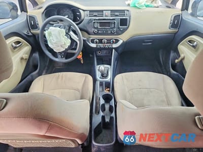 Zdjęcie 8 z 13 samochodu: 2015 KIA RIO LX VIN:KNADM5A30F6518169 - miniatura