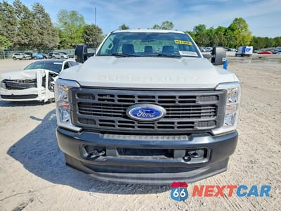 Piąte zdjęcie samochodu w środku: 2024 FORD F250 SUPER DUTY VIN:1FTBF2BA4REC60247 - miniatura