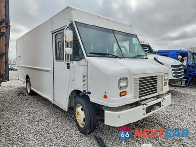 Czwarte zdjęcie samochodu z boku: 2013 FORD F59 DELIVERY TRUCK VIN:1F65F5KY9D0A10166 - miniatura