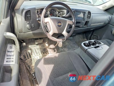 Zdjęcie 8 z 12 samochodu: 2008 CHEVROLET SILVERADO K1500 VIN:1GCEK190X8Z226160 - miniatura