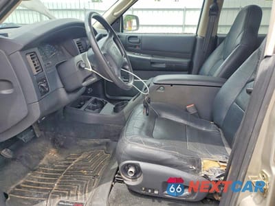 Zdjęcie 7 z 13 samochodu: 2002 DODGE DURANGO SLT VIN:1B4HS48ZX2F131358 - miniatura