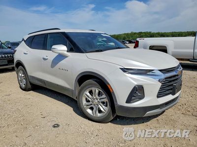 Czwarte zdjęcie samochodu z boku: 2022 CHEVROLET BLAZER 3LT VIN:3GNKBJRSXNS222341 - miniatura