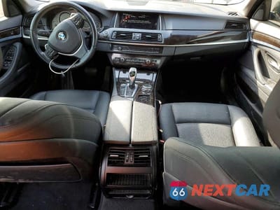 Zdjęcie 8 z 13 samochodu: 2016 BMW 528 XI VIN:WBA5A7C50GG147209 - miniatura