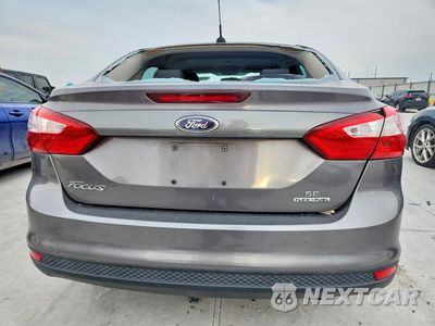 Zdjęcie 6 z 12 samochodu: 2014 FORD FOCUS SE VIN:1FADP3F26EL293437 - miniatura