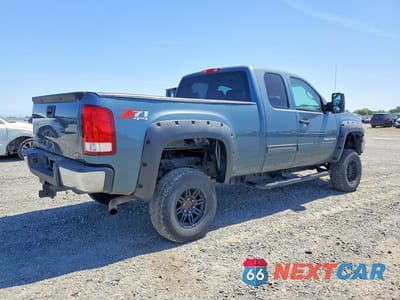 Trzecie zdjęcie samochodu z tyłu: 2009 GMC SIERRA K1500 SLE VIN:2GTEK290991135235 - miniatura
