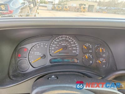 Zdjęcie 9 z 12 samochodu: 2003 CHEVROLET TAHOE C1500 VIN:1GNEC13ZX3R135877 - miniatura